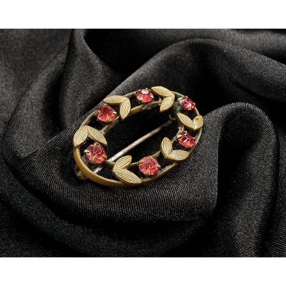 Antique Early 20th Century Oval Gold-Tone Brooch With Pink Rhinestone Floral Mot - Picture 2 of 5